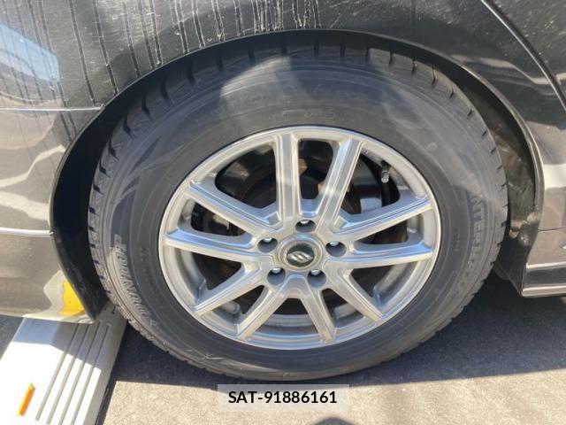 Toyota MARK X 2005-05 7328172-9