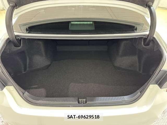Toyota MARK X 2016-11 7358609-25