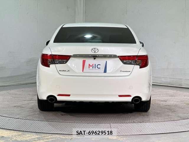 Toyota MARK X 2016-11 7358609-5
