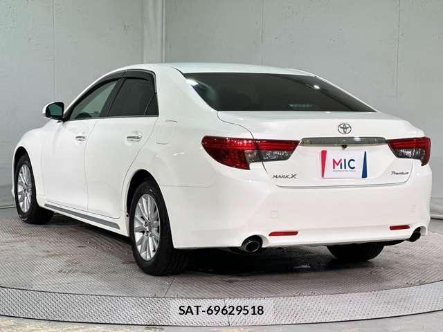 Toyota MARK X 2016-11 7358609-6