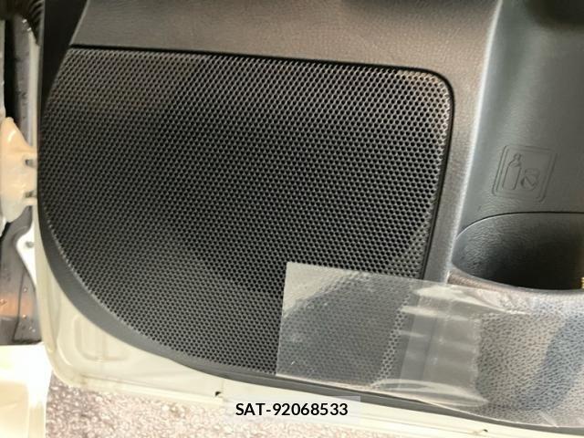 Toyota MARK X 2019-06 7358605-9