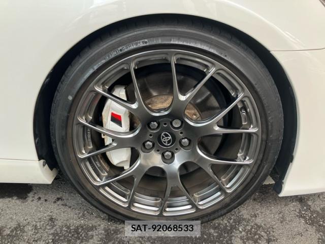 Toyota MARK X 2019-06 7358605-11
