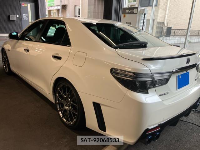 Toyota MARK X 2019-06 7358605-12