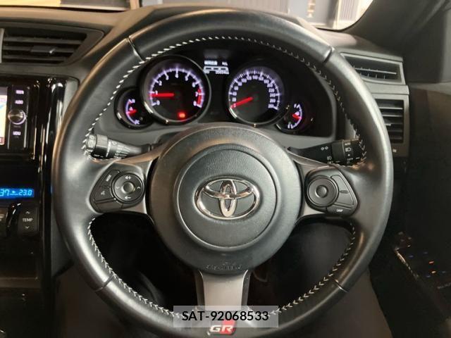 Toyota MARK X 2019-06 7358605-21