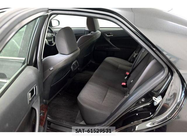 Toyota MARK X 2017-04 7358614-9