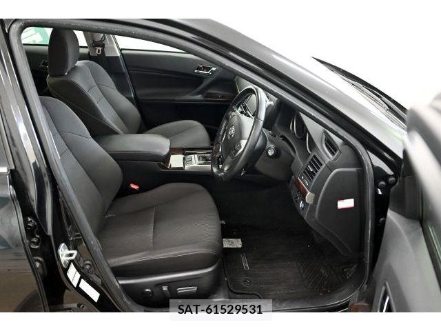 Toyota MARK X 2017-04 7358614-6