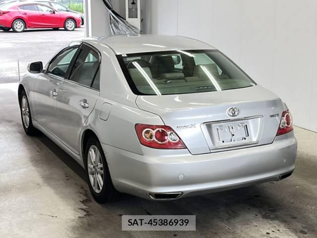 Toyota  2007-11 7353016-2