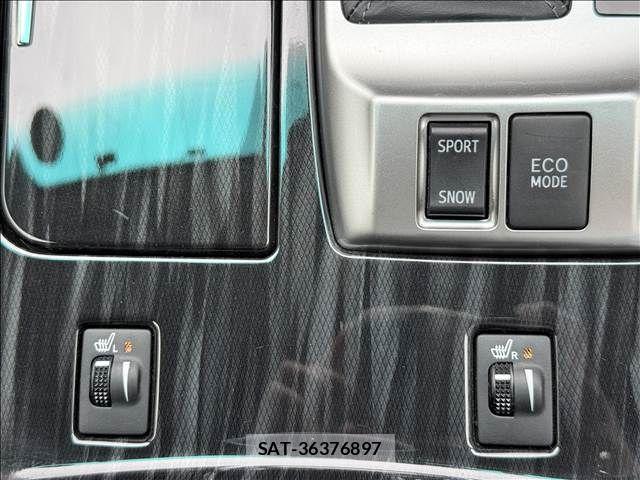 Toyota MARK X 2012-01 7358610-12