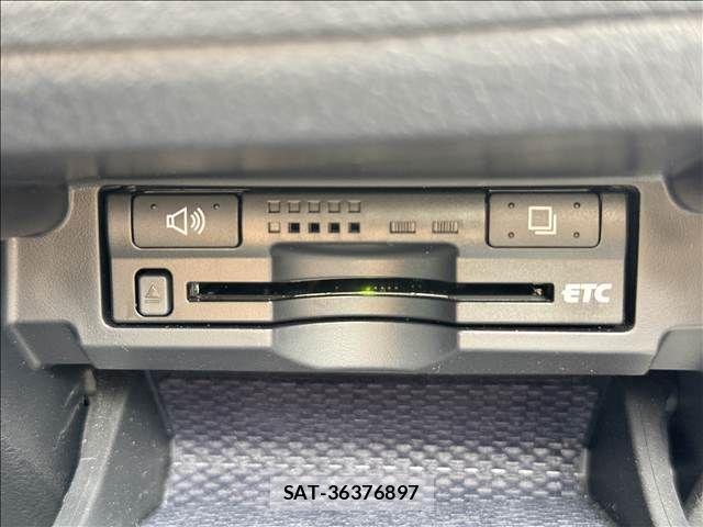 Toyota MARK X 2012-01 7358610-14