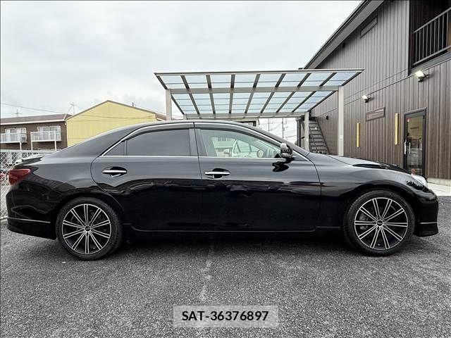 Toyota MARK X 2012-01 7358610-6
