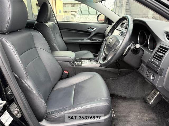 Toyota MARK X 2012-01 7358610-8