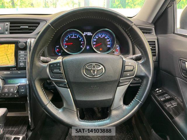 Toyota MARK X 2010-02 7455531-10