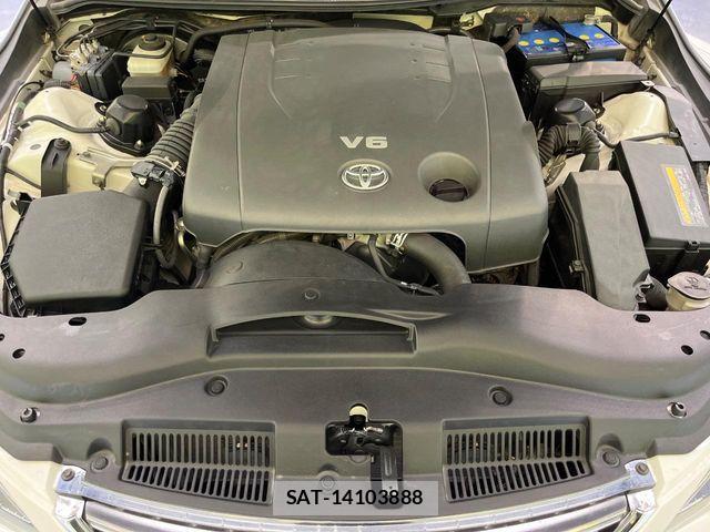 Toyota MARK X 2010-02 7455531-17