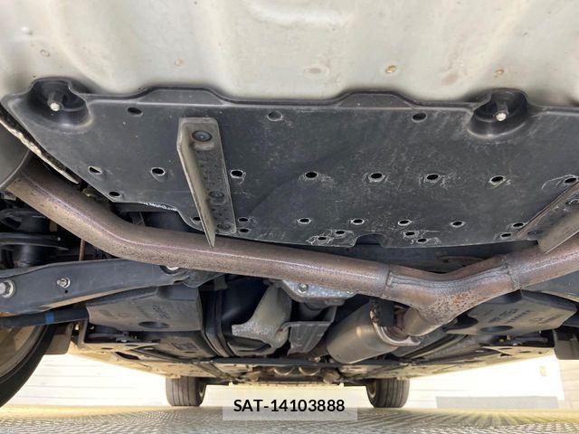 Toyota MARK X 2010-02 7455531-18