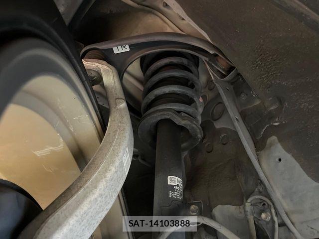 Toyota MARK X 2010-02 7455531-19