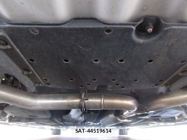Toyota MARK X 2011-10 7455529-17