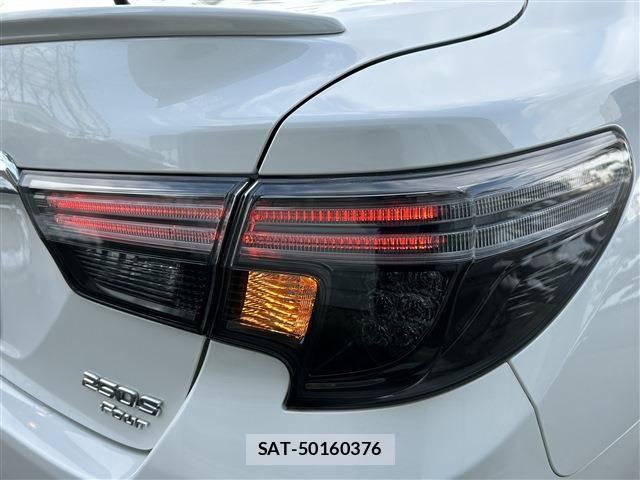 Toyota MARK X 2017-03 7455525-11