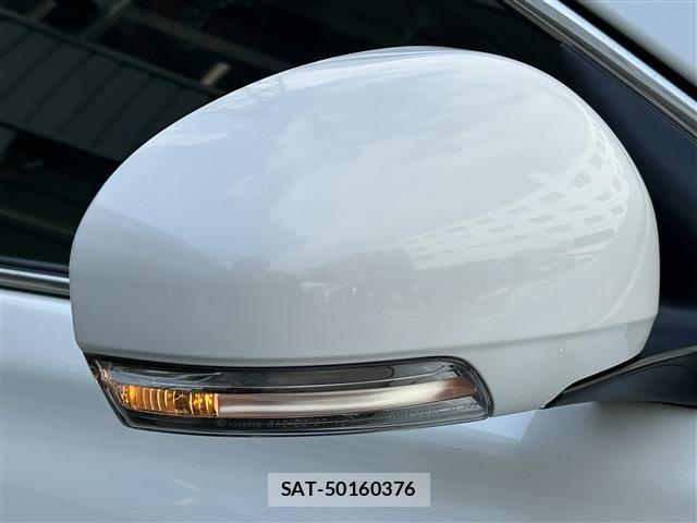 Toyota MARK X 2017-03 7455525-12