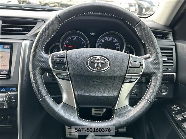 Toyota MARK X 2017-03 7455525-14