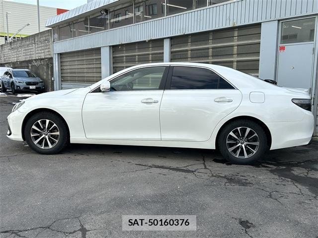 Toyota MARK X 2017-03 7455525-7