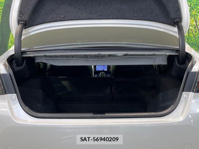 Toyota MARK X 2016-12 7455530-10