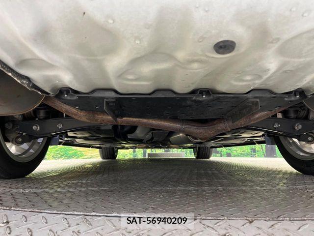 Toyota MARK X 2016-12 7455530-19