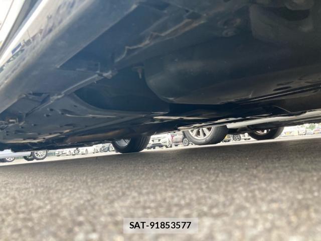Toyota MARK X 2013-10 7455533-12