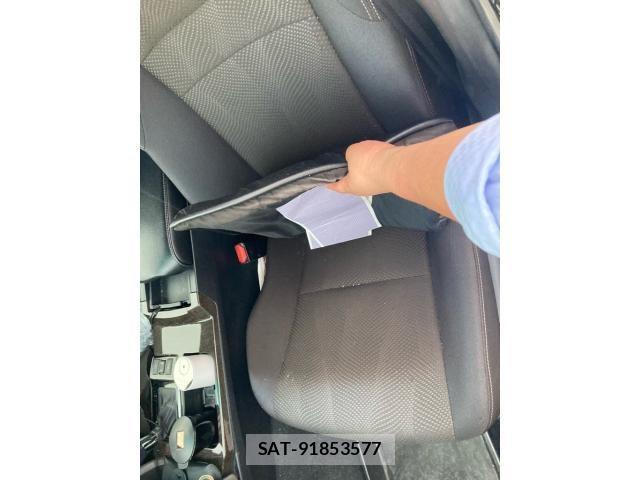 Toyota MARK X 2013-10 7455533-19