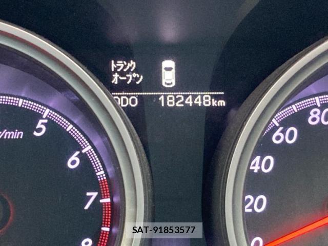 Toyota MARK X 2013-10 7455533-21