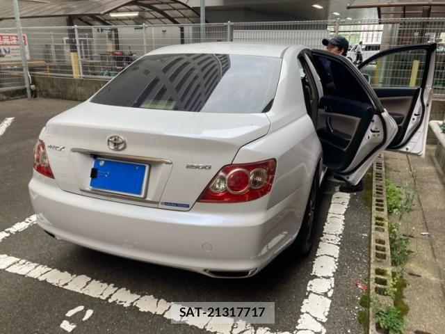 Toyota MARK X 2006-11 7455535-3