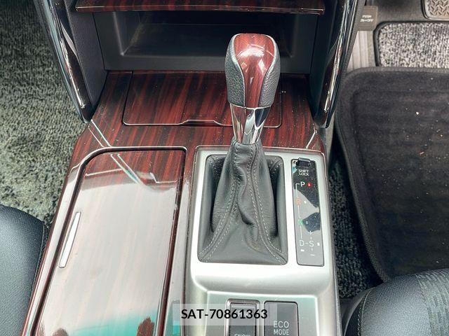 Toyota MARK X 2010-11 7501371-11