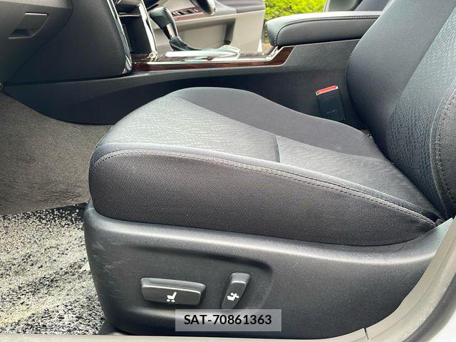 Toyota MARK X 2010-11 7501371-24