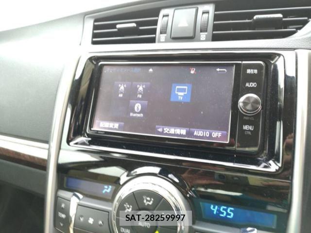 Toyota MARK X 2017-08 7501369-15