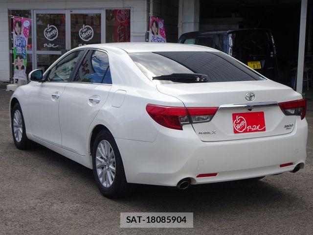 Toyota MARK X 2013-08 7501372-4