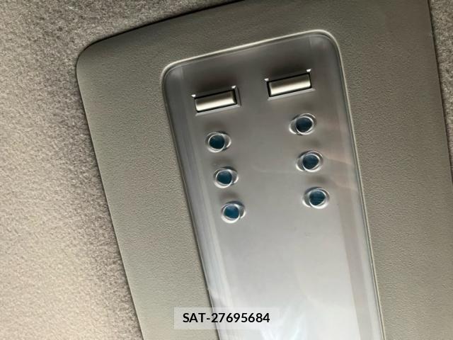 Toyota MARK X 2005-06 7501373-26