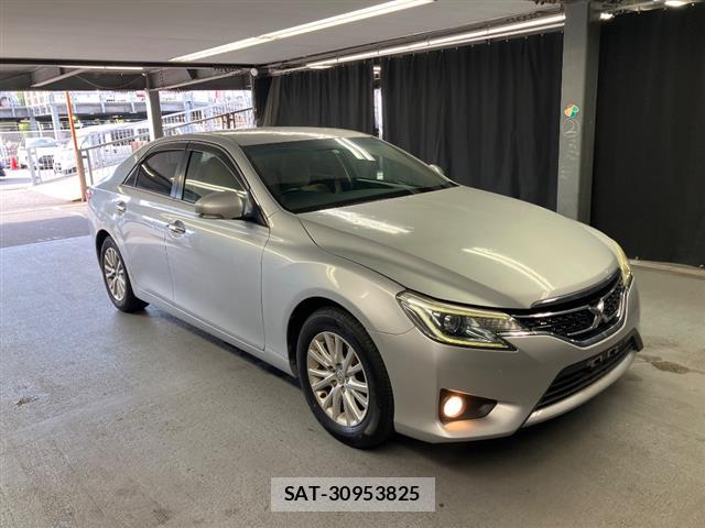 Toyota MARK X 2014-10 7578796-3