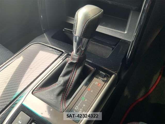 Toyota MARK X 2015-08 7617814-19