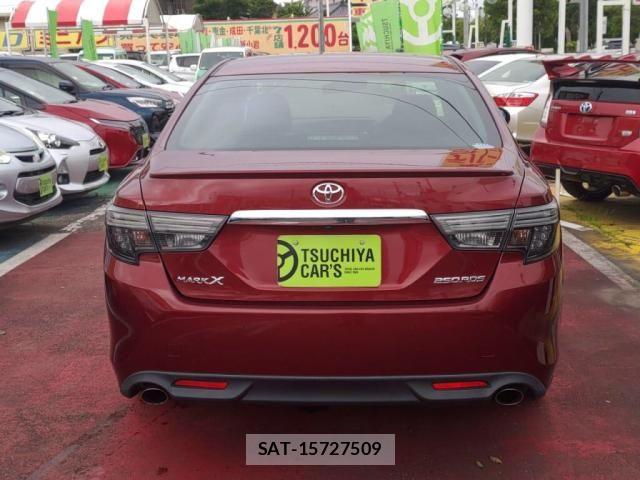 Toyota MARK X 2017-04 7617815-10
