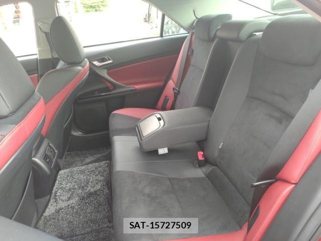 Toyota MARK X 2017-04 7617815-14