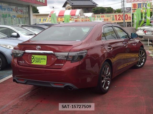 Toyota MARK X 2017-04 7617815-1