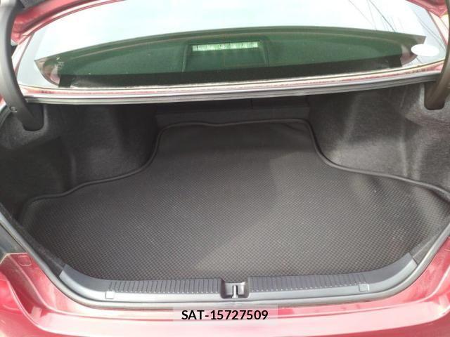 Toyota MARK X 2017-04 7617815-26