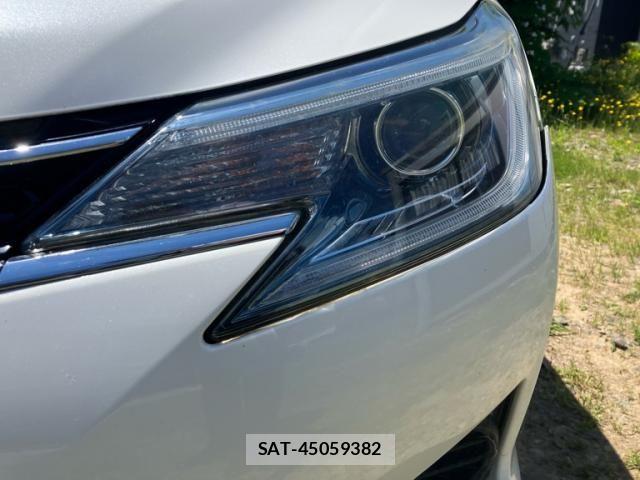 Toyota MARK X 2015-07 7617818-2