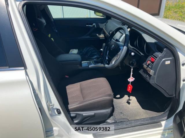 Toyota MARK X 2015-07 7617818-7