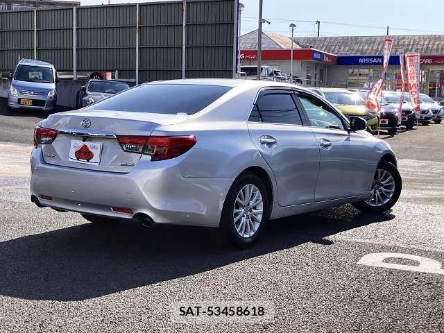 Toyota MARK X 2016-06 7617816-2