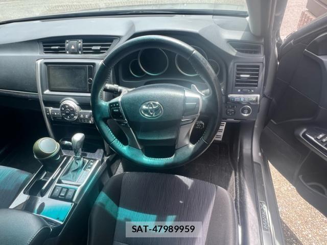 Toyota MARK X 2013-09 7617817-10