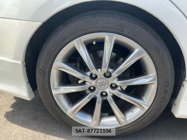 Toyota MARK X 2012-08 7617819-4