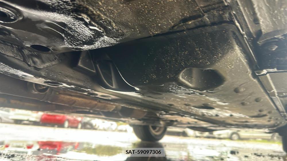 Toyota MARK X 2010 7230131-30