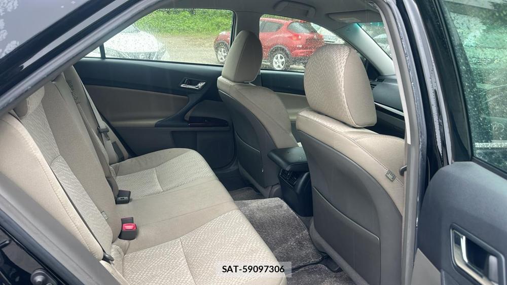 Toyota MARK X 2010 7230131-8