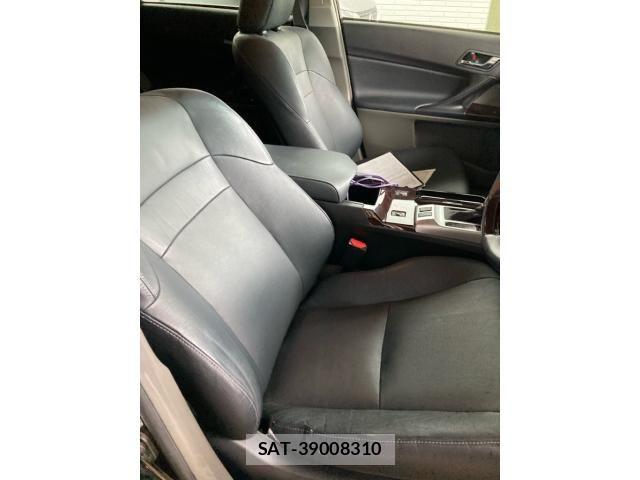 Toyota MARK X 2012-06 7725288-10