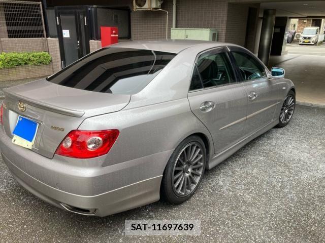 Toyota MARK X 2005-11 7725290-5